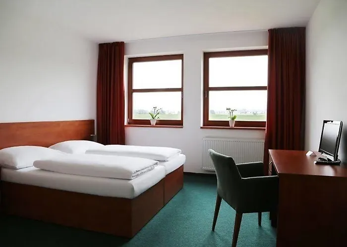 Sporthotel Hostivice Hotell Hostivice