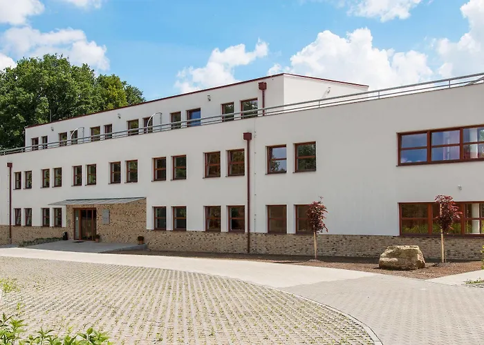 Sporthotel Hostivice Hotell